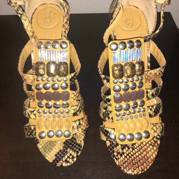 Guess Tribal beading snakeskin pattern platforms - Picture 3 of 5
